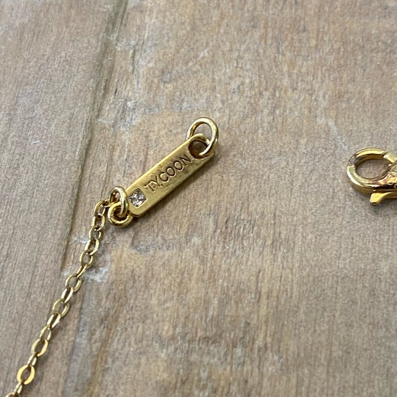 Tycoon marked Gold Tone Crystal Dangling Bracelet - Picture 12 of 13